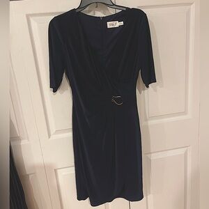 Navy dress 🥂